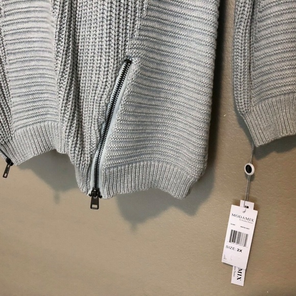 NWT Modamix Women's Gray Scoop Neck Zip Front Long Sleeve Sweater Plus Sizes - Picture 7 of 16
